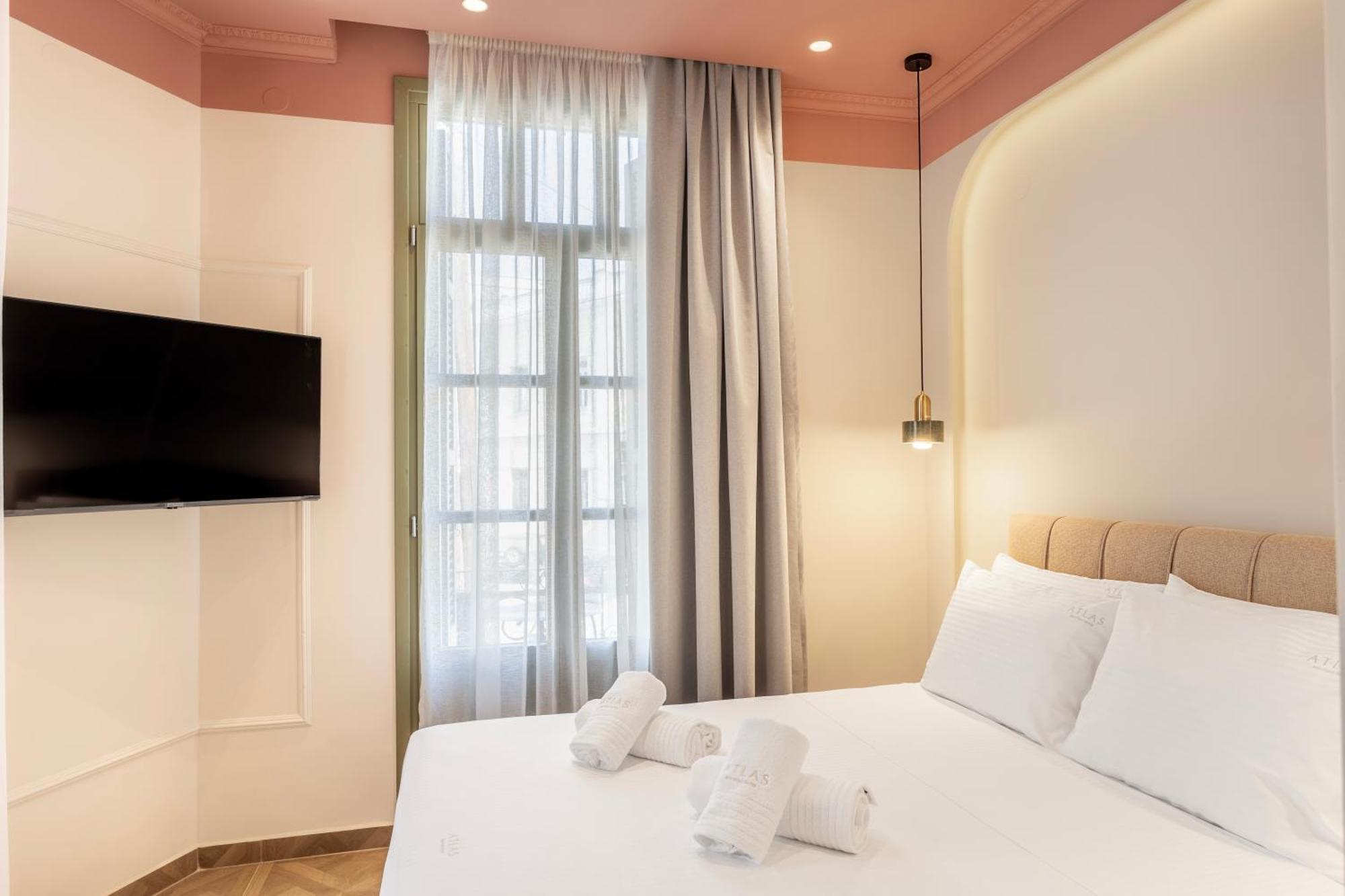 Atlas Boutique Suites Kavala Exterior photo