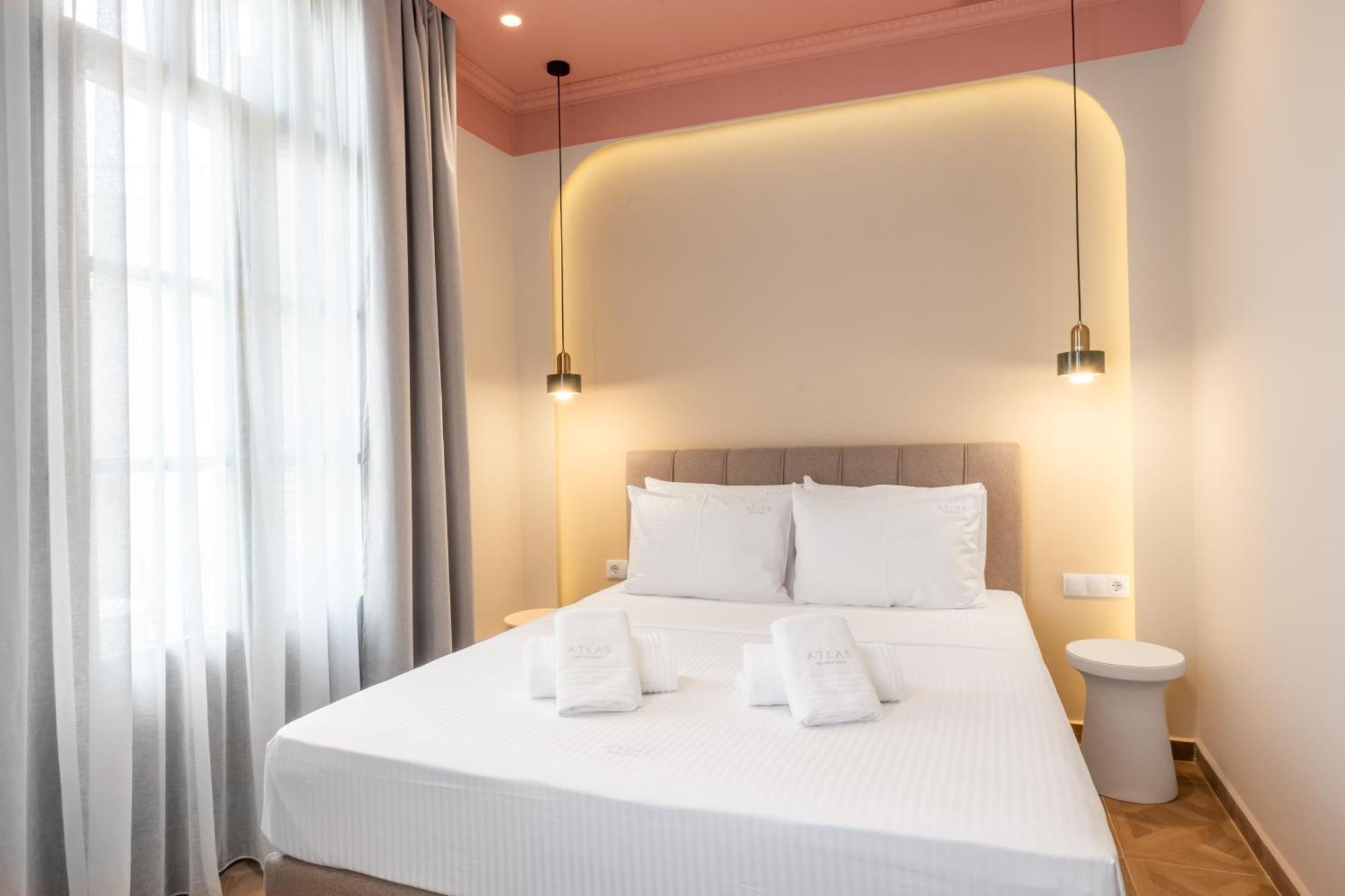 Atlas Boutique Suites Kavala Exterior photo