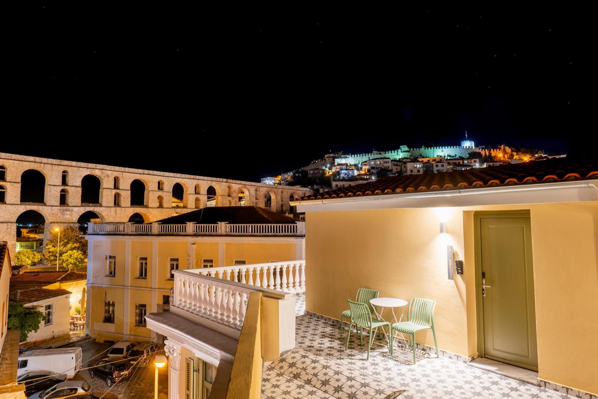 Atlas Boutique Suites Kavala Exterior photo
